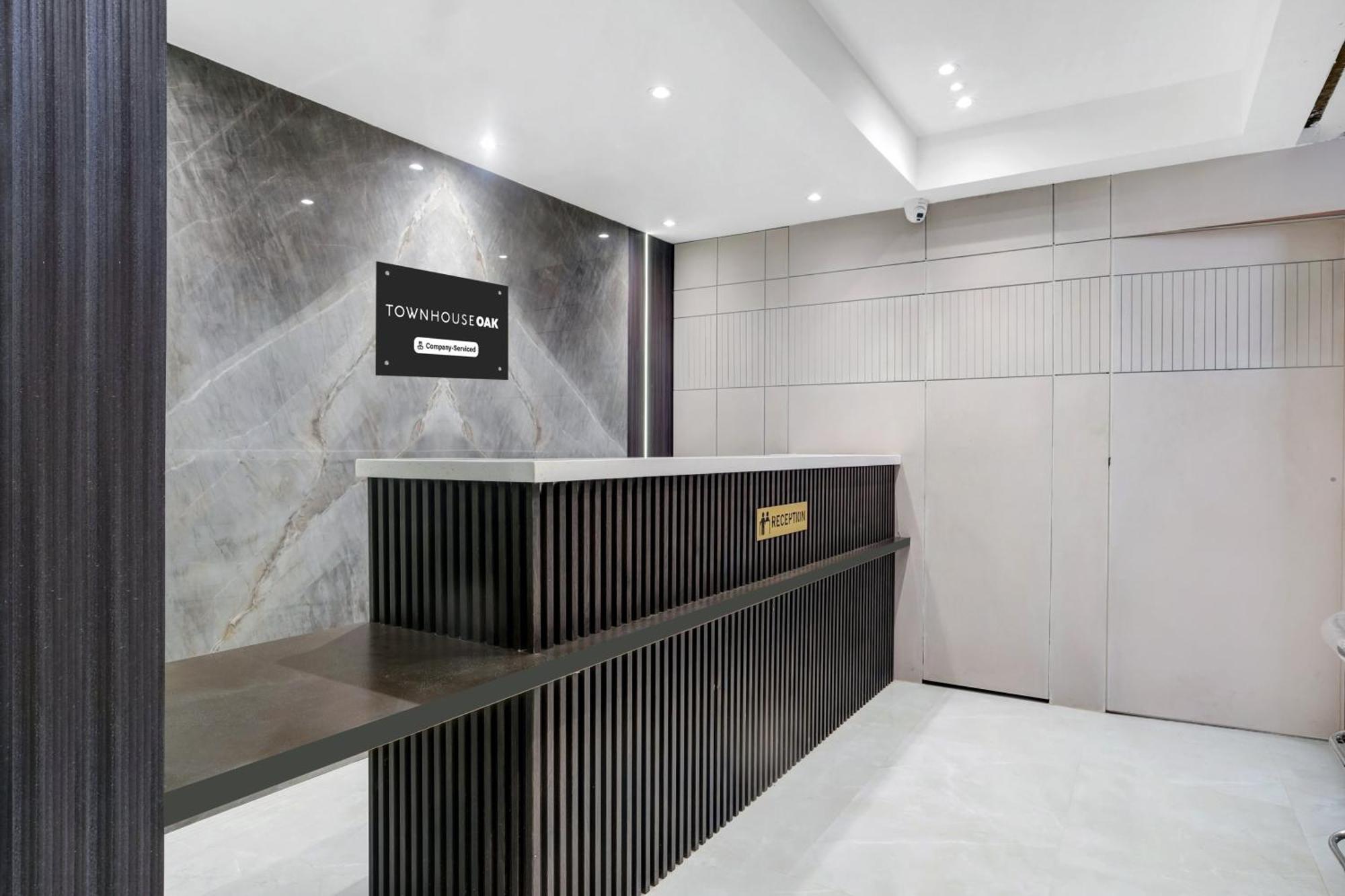 Townhouse Oak Sarusajai Stadium Dispur Экстерьер фото